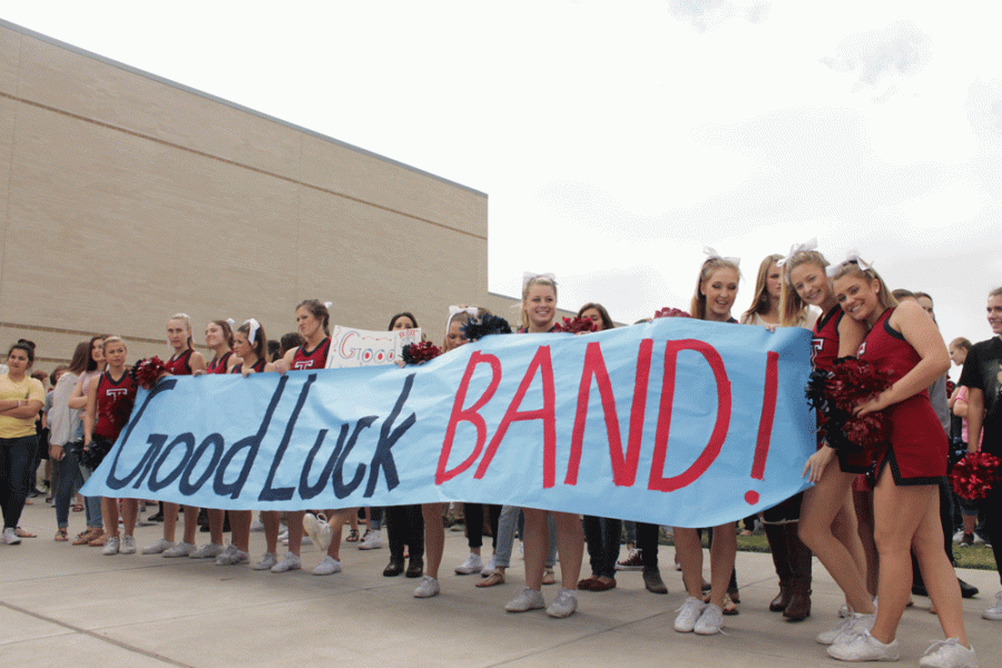 Band+Send+Off+to+State