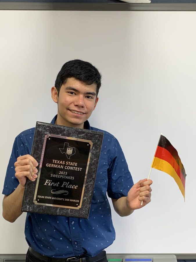 Arturo Pedraza, junior, is excited to be studying abroad in Germany to strengthen his German skills.