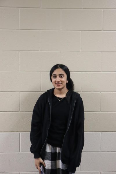 Junior Aliza Rizvi has a Pakistani background that has cultivated unique bicultural life experiences. Rizvi tries her hardest to balance her Pakistani and American culture. 